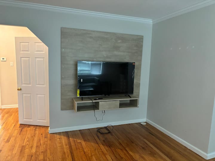 Country Vicinity & Modern Living - Rockaway, NJ