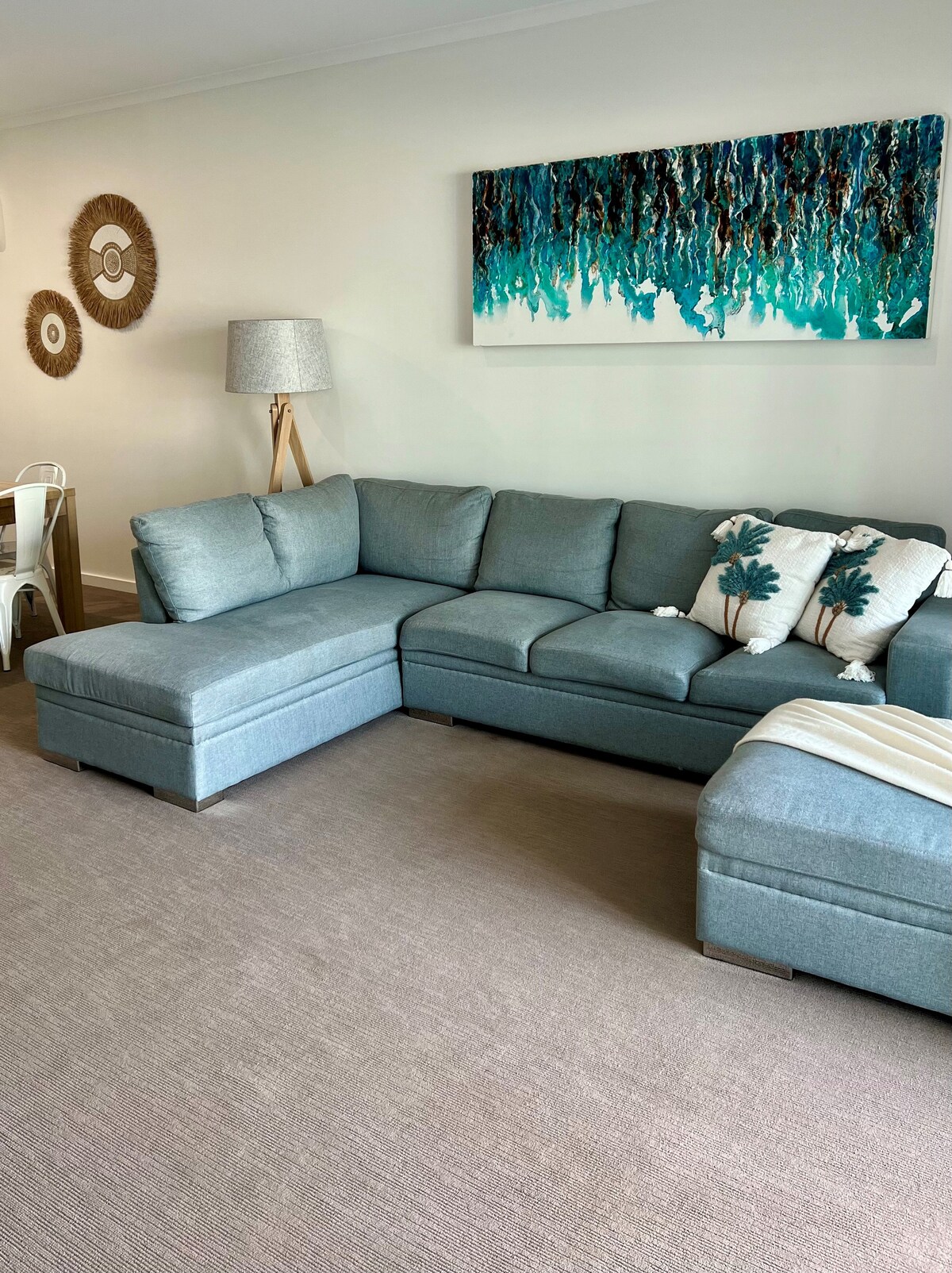 Top performing Airbnb: Canal Breeze Retreat in Mandurah