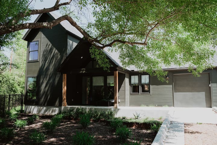 *NEW* The Eastside Back House