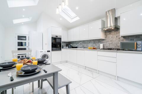 Albert Street Retreat, Windsor