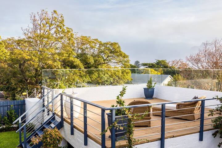 Tranquil Home in Hout Bay gallery image 3