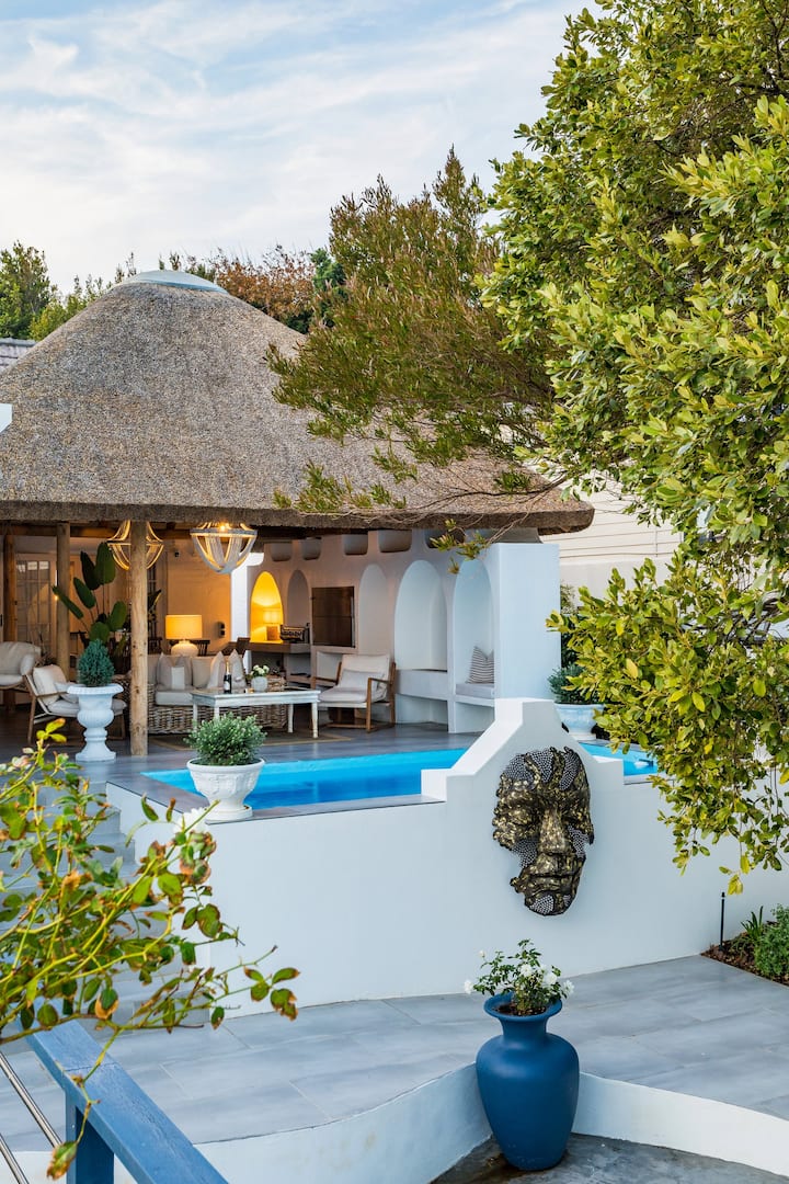 Tranquil Home In Hout Bay - Cape Town