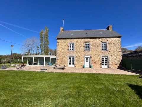Gîte Rosalie – Quiet, Heated pool.