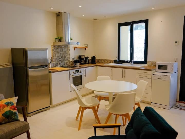 Proximité Château 750m De La Mer - Bénouville