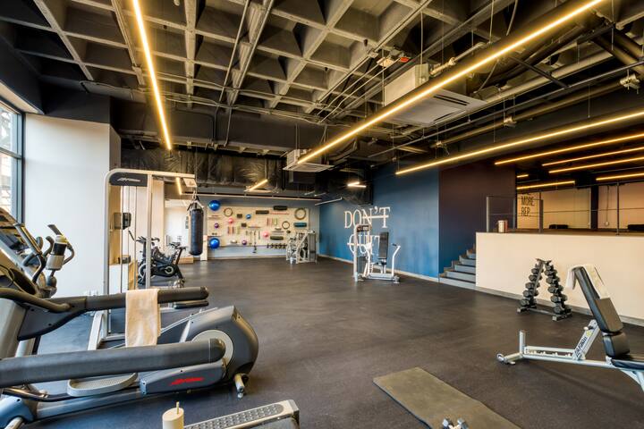 In the Best Neighborhood | Epic Apt w/Pvt Balcony gallery image 5