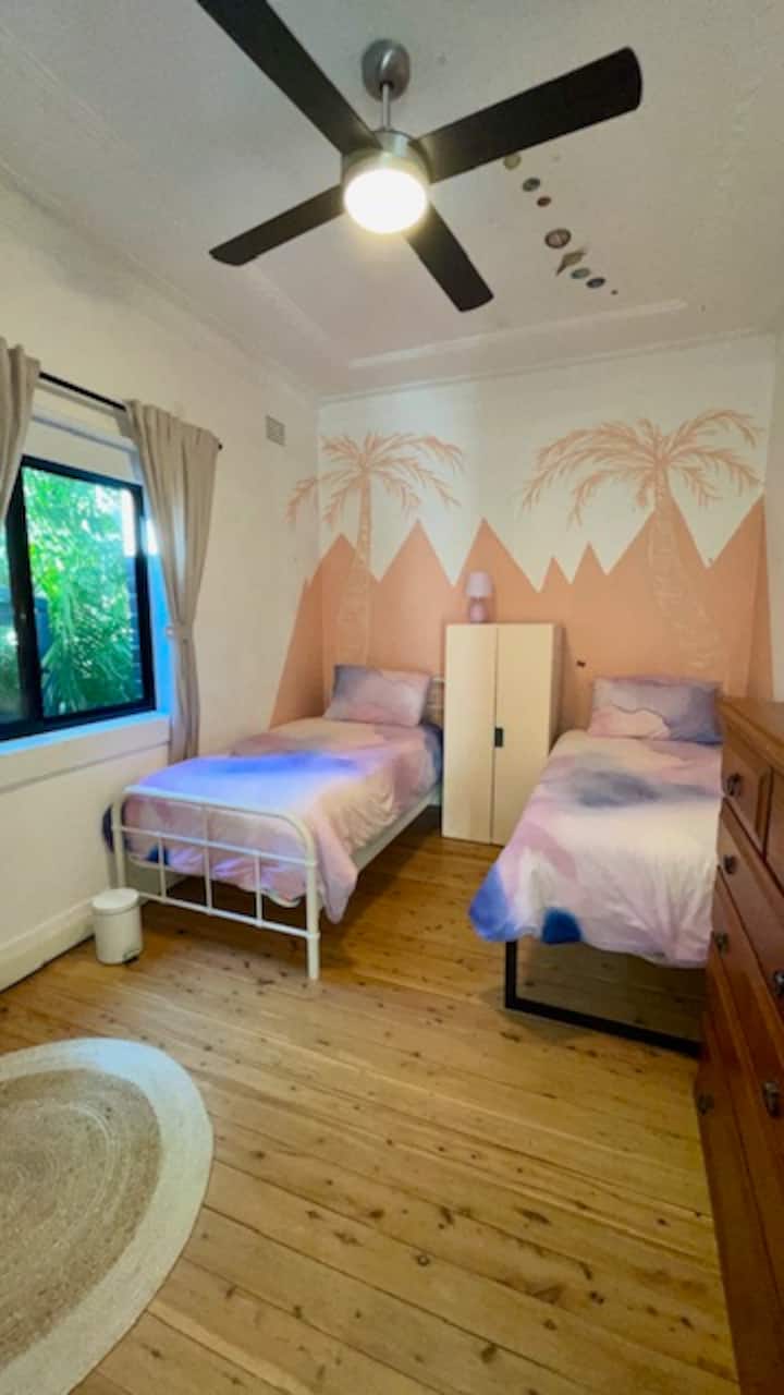 საძინებელი 2