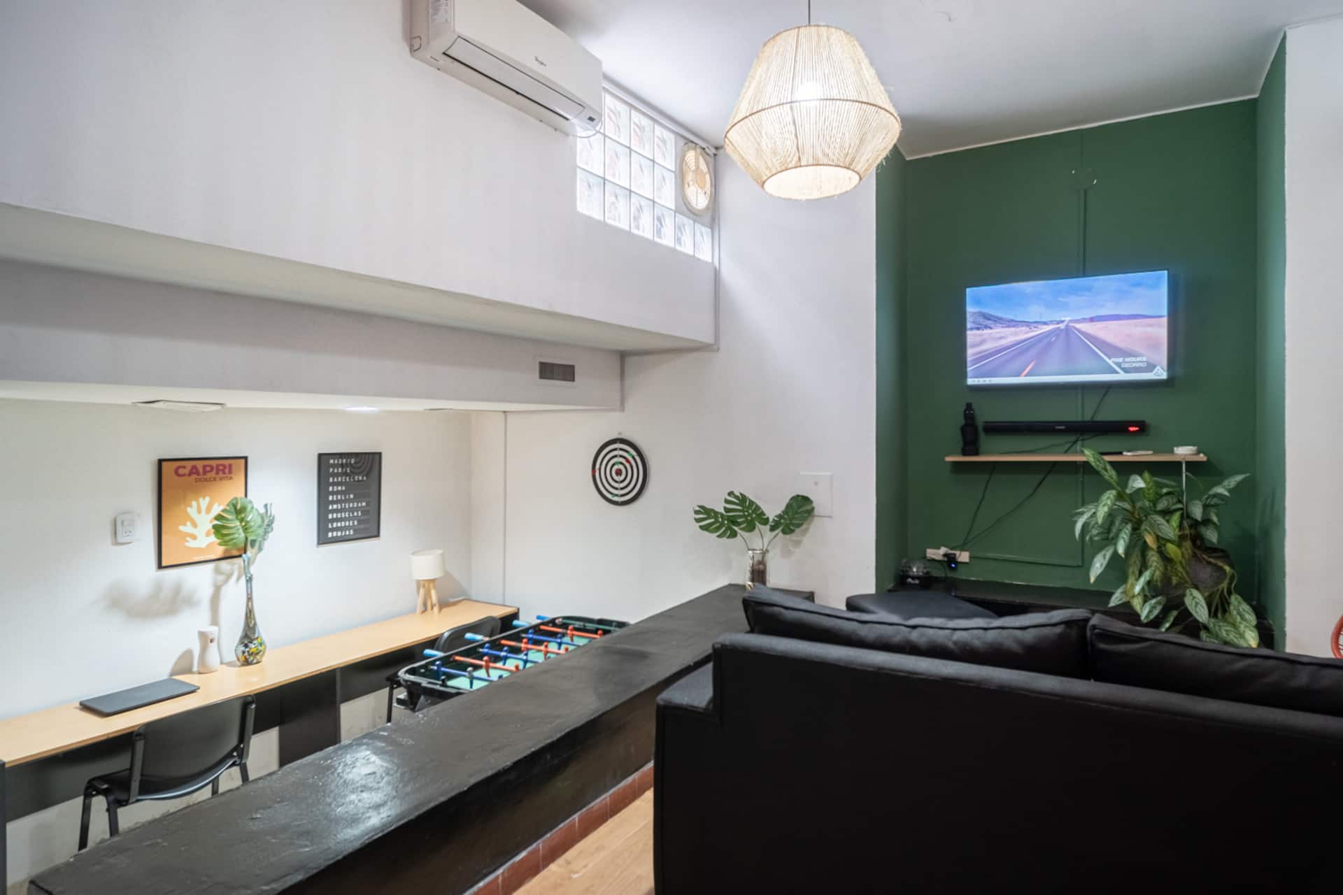 Private room for 1-2 guests