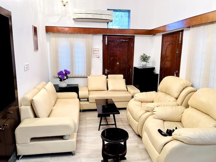 3bhk Villa In Central Udaipur – Aha Luxury Stay - 烏代浦