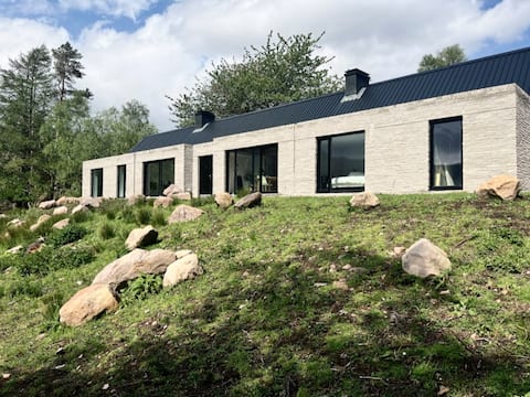 Linneraineach - Loch Room