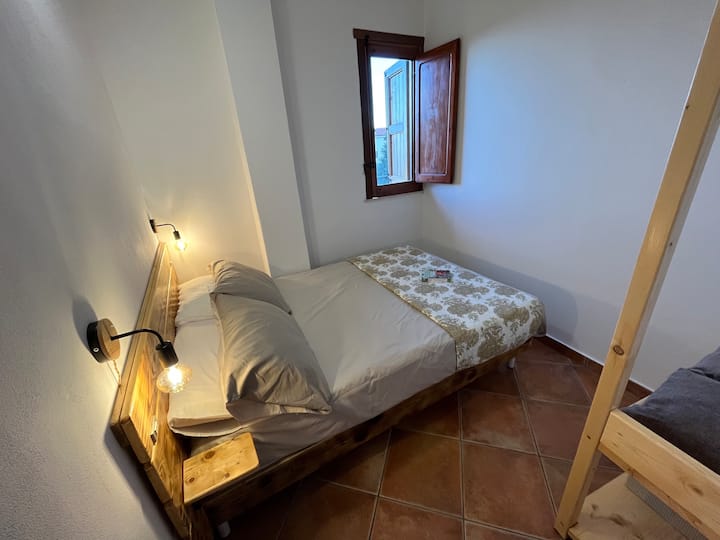 Izba s francúzskou posteľou