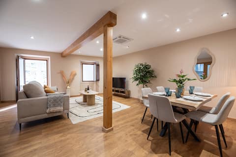 Propiedad de Airbnb exitosa: Blanca's Apartments, Sacra Apartment en Monforte De Lemos