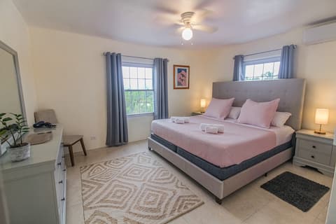 Two bedroom apartment minutes from the beach