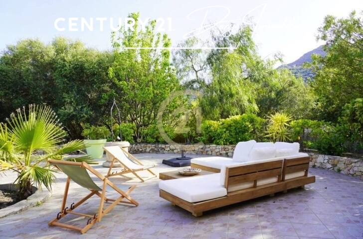 Mattea Et Julia managed Airbnb listing 2