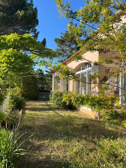 Maison entre mer et montagne