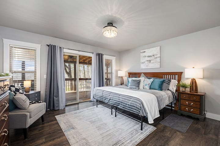 Master King Bed with River side, sunset view porch access.