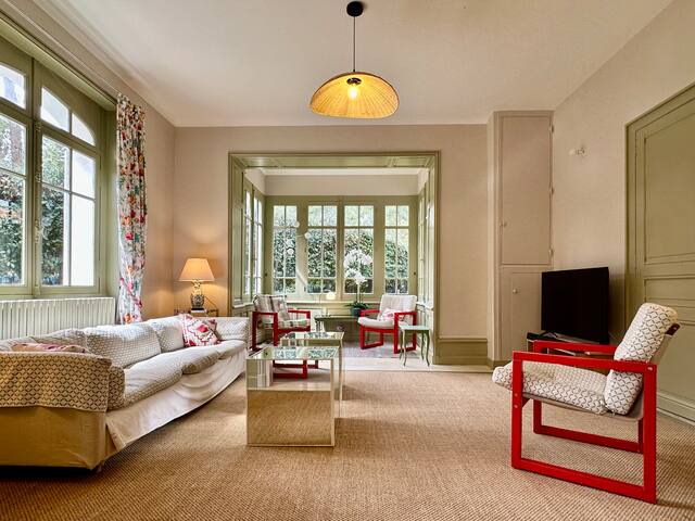 Fanny Et Amandine managed Airbnb listing 3