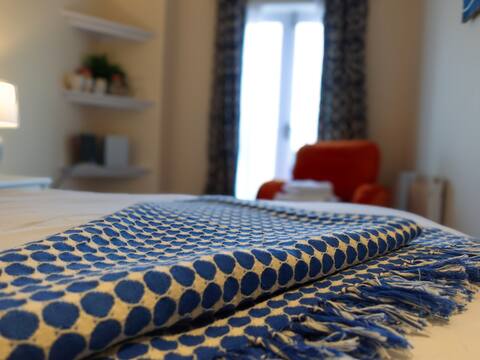 Heron Room @ By the River