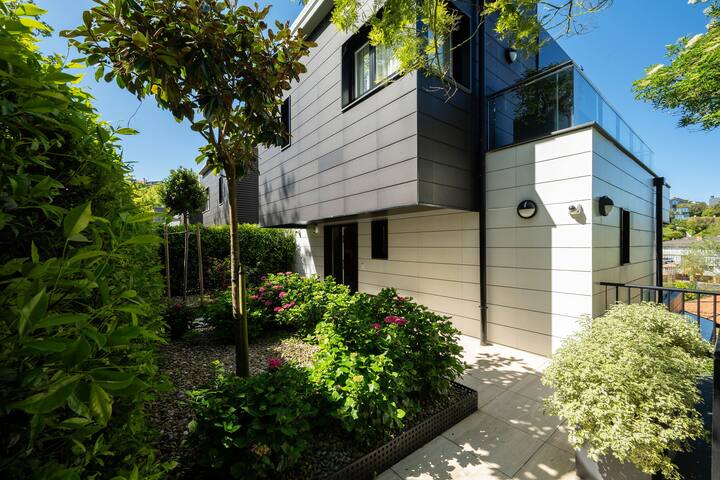 Villa Hermitage | Atlantic Realty gallery image 3