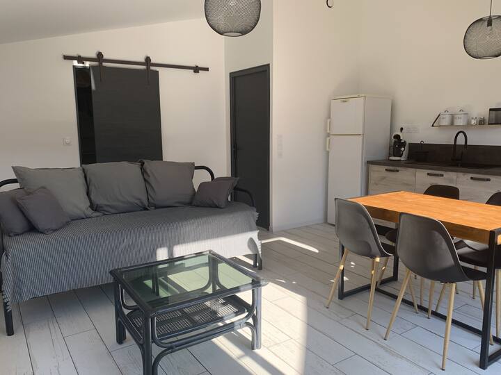 მისაღები ოთახი