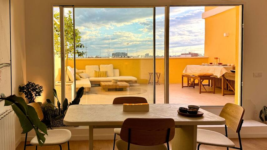 Terraza luminosa en Madrid Centro