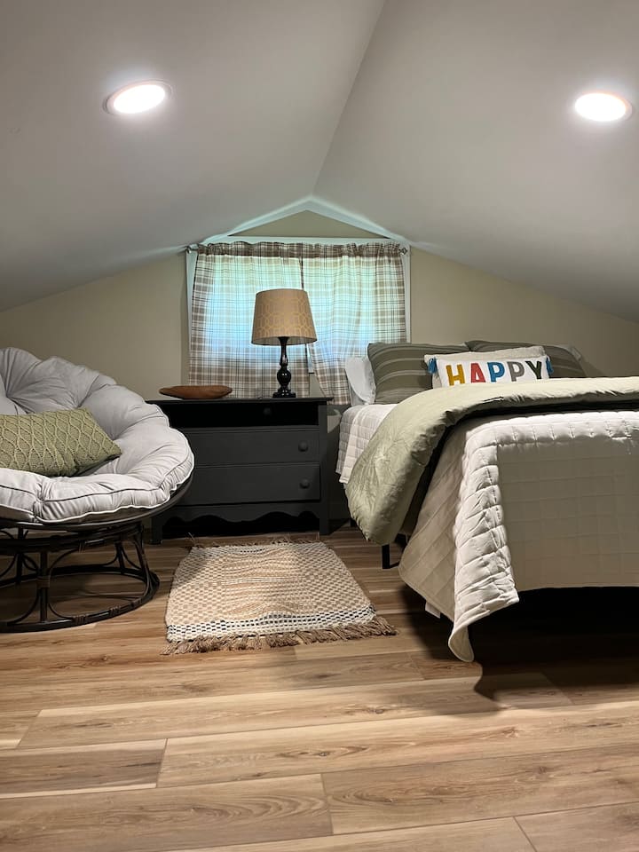 Спална соба на поткровје.