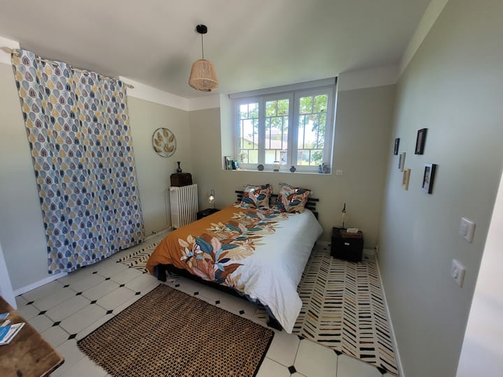 Belle Chambre D'hôtes Et Piscine - Beaulieu-sur-Dordogne