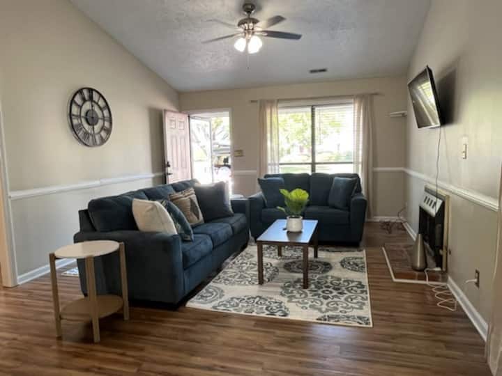 University Housing - Fayetteville, NC