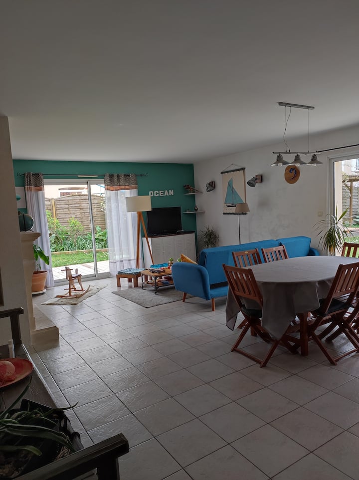 Maison De Vacances - La Plaine-sur-Mer