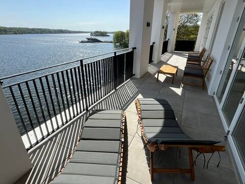 Apartment next to Skanderborg Lake sleeps 8