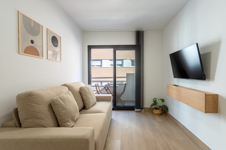 Céntrico Con Terraza Y Check-in Autónomo - Alicante