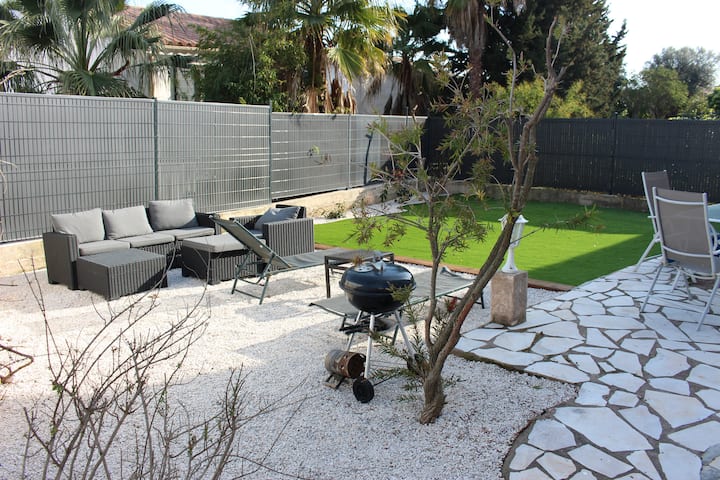 Villa Au Calme / Clim / Barbecue / Parking /Plage - Fréjus