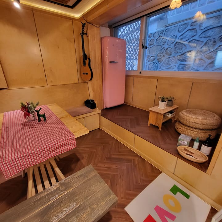 Soundproof Music Room, Attractions Near, Free Wifi - Seoul