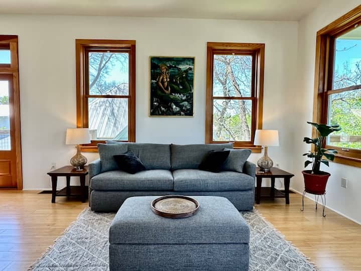 East Side Treetop Getaway - Austin, TX