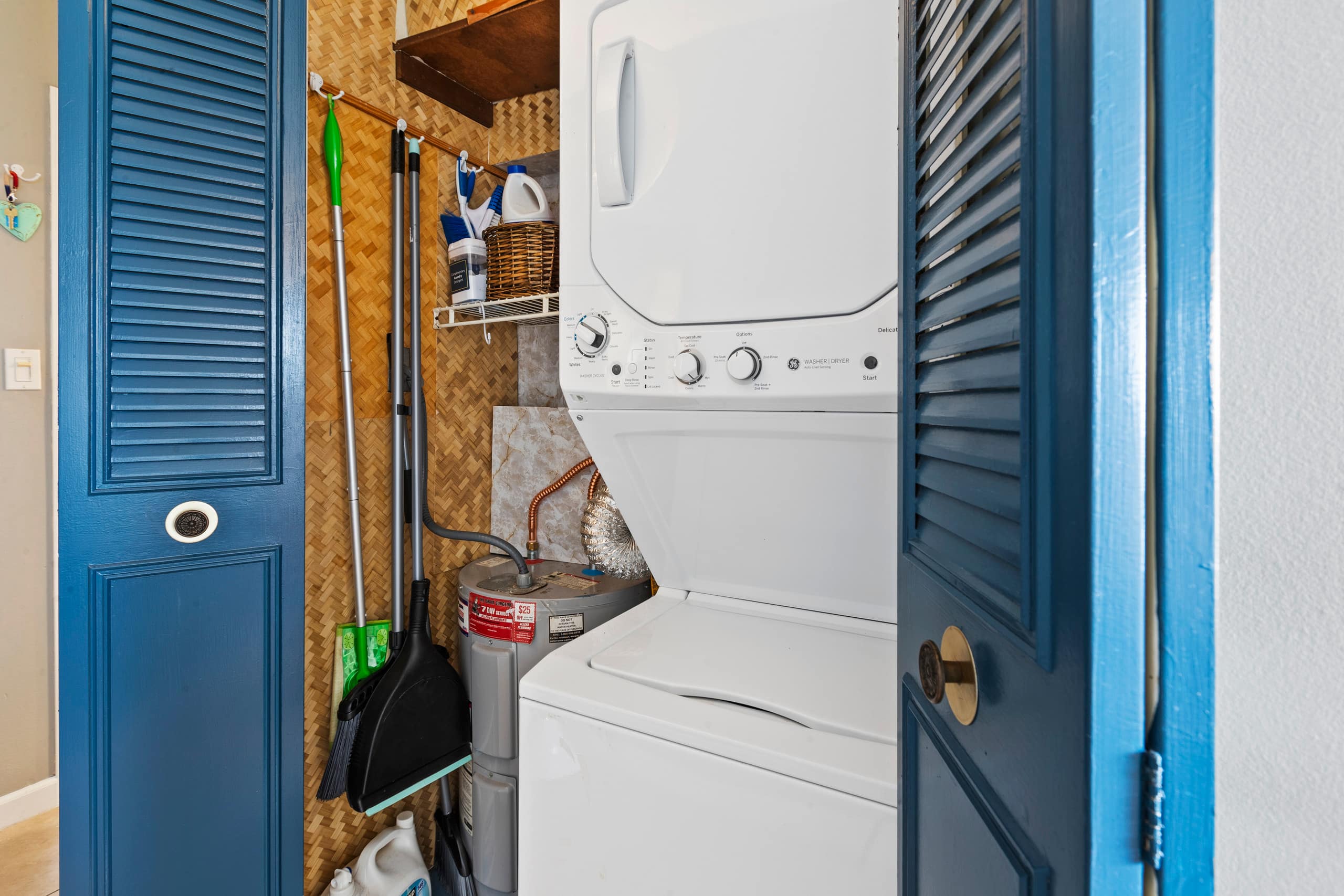 Condo in Kihei · ★4.95 · 1 bedroom · 2 beds · 1 shared bath - Image 11