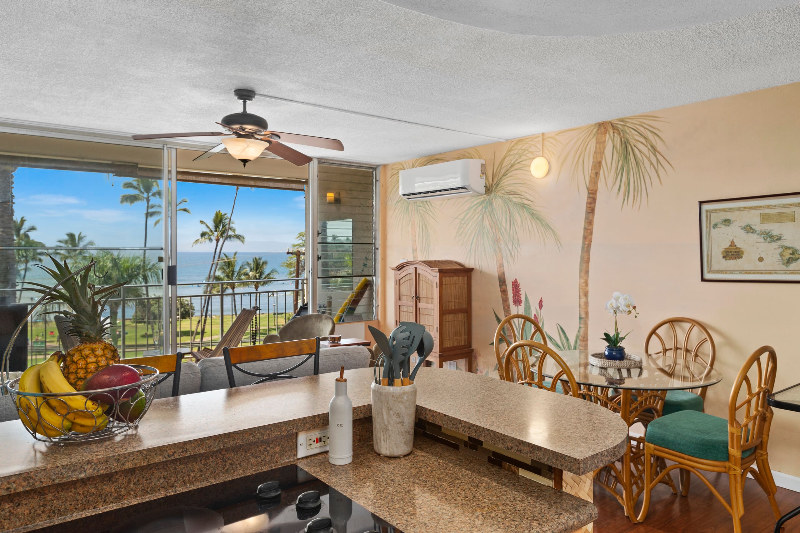 Condo in Kihei · ★4.95 · 1 bedroom · 2 beds · 1 shared bath - Image 6