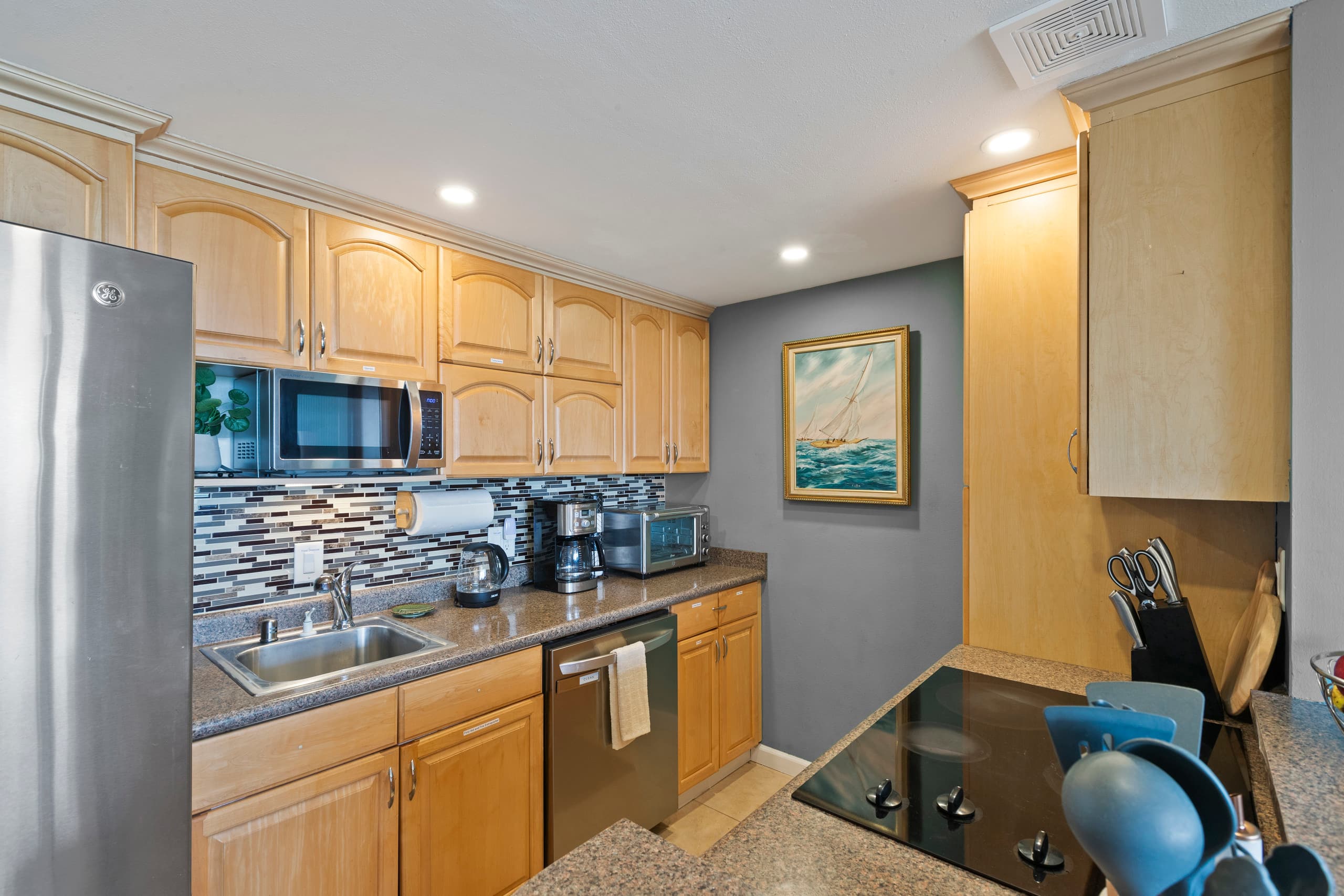 Condo in Kihei · ★4.95 · 1 bedroom · 2 beds · 1 shared bath - Image 5