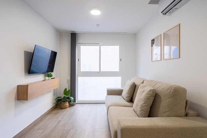 Minimalistic On The City Center With Self-check-in - Alicante