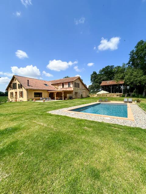 Maison Puchouaou Gîte 12 pers. private pool