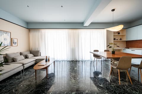 Successful Airbnb property: Designer's penthouse full of sun in ΠΑΓΚΡΑΤΙ ΙΙ