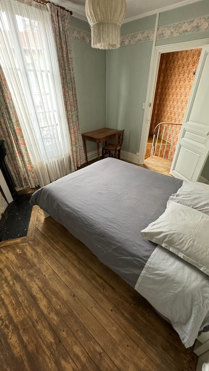 Chambre à 15 Min Paris - Nanterre