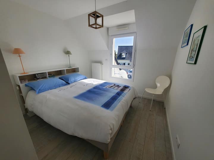 spálňa 1 ( manželská posteľ )