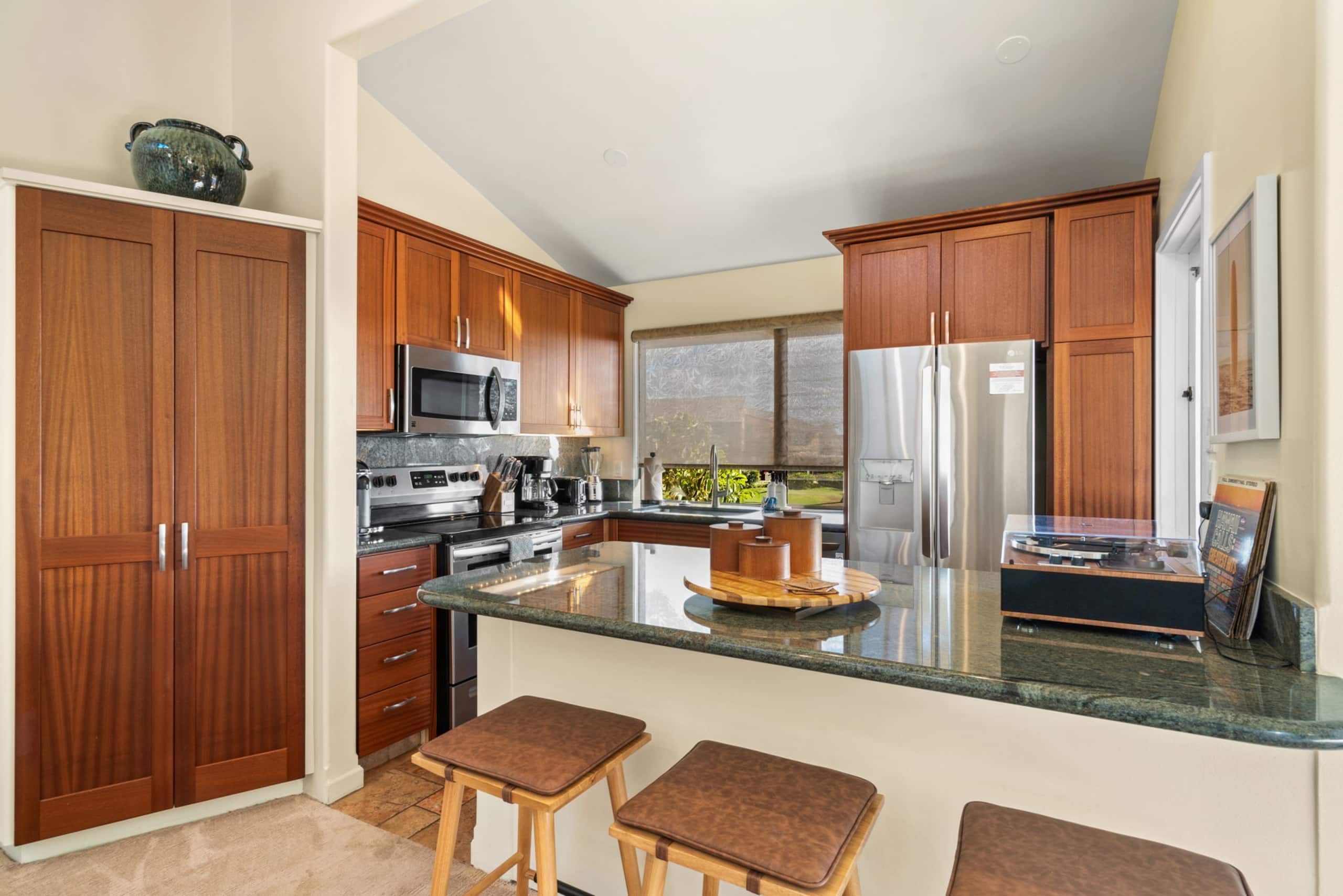 Wailea Ocean View Escape - Image 12