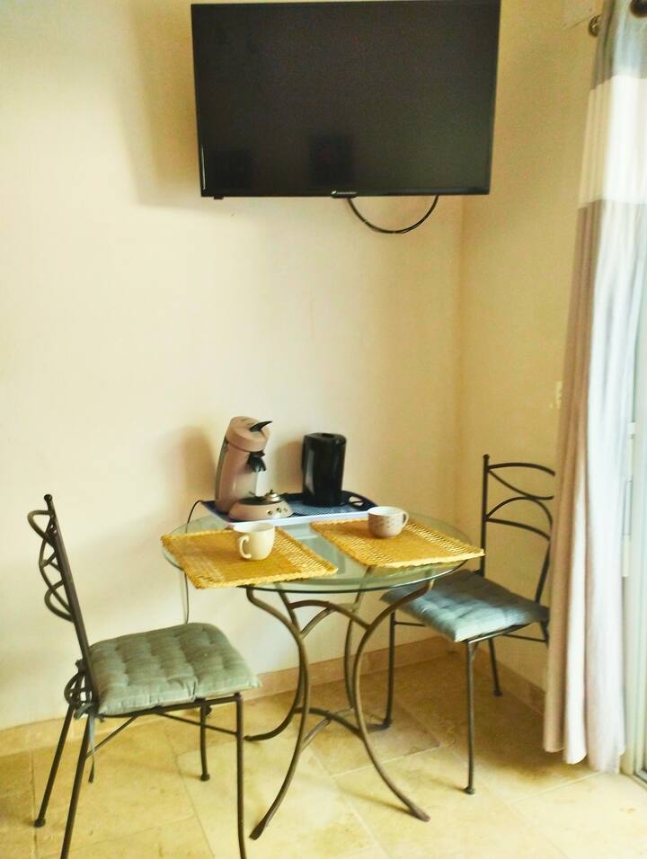 Studio En Plein Cœur Du Village - Beaumes-de-Venise