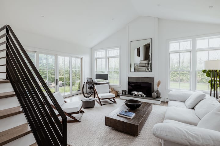 3br House & 1br Pool House W/pool, Gym & Sauna - Medford, NY