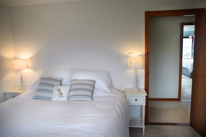 საძინებელი 3