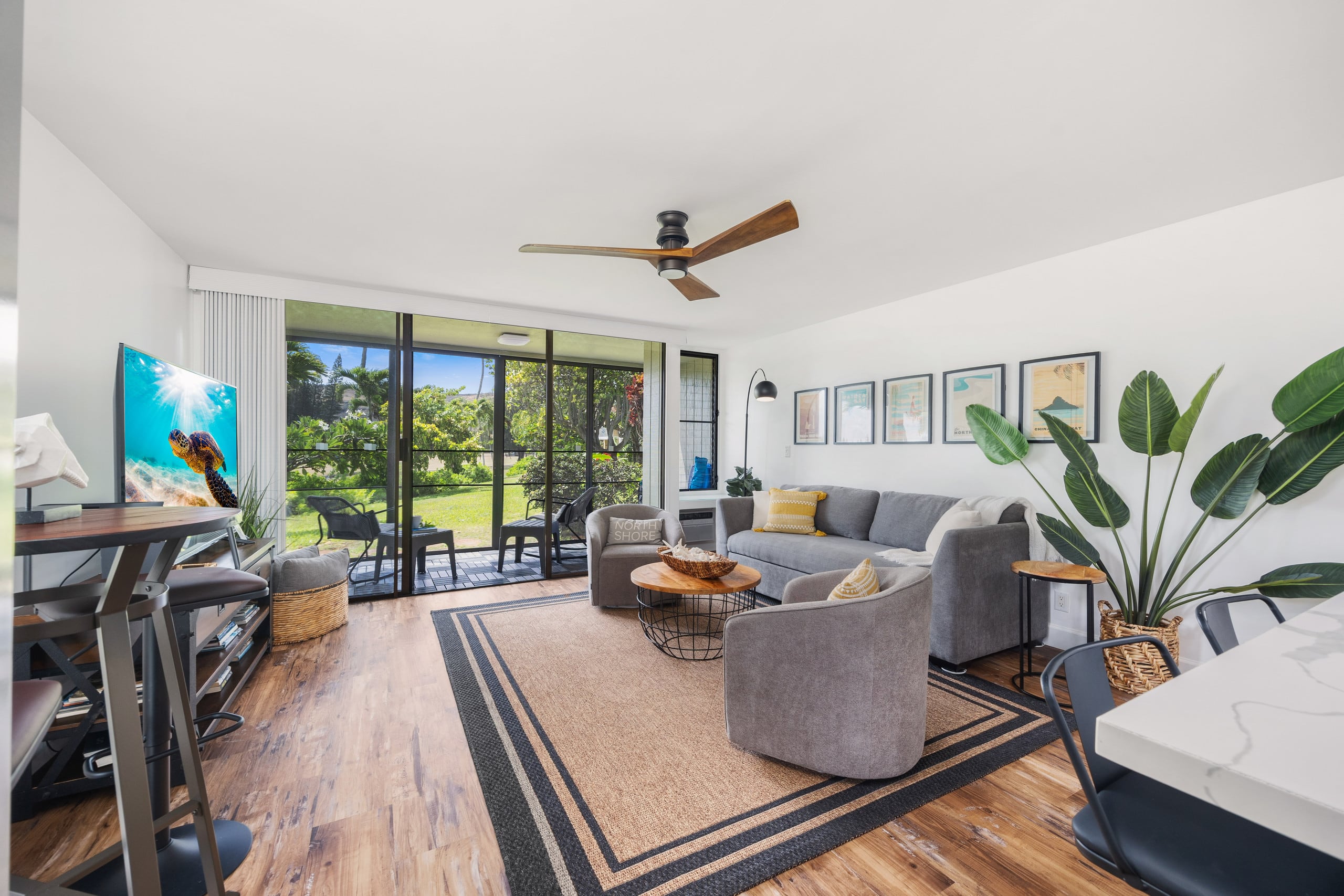 Condo in Kahuku · ★4.92 · 1 bedroom · 2 beds · 1 private bath - Image 5