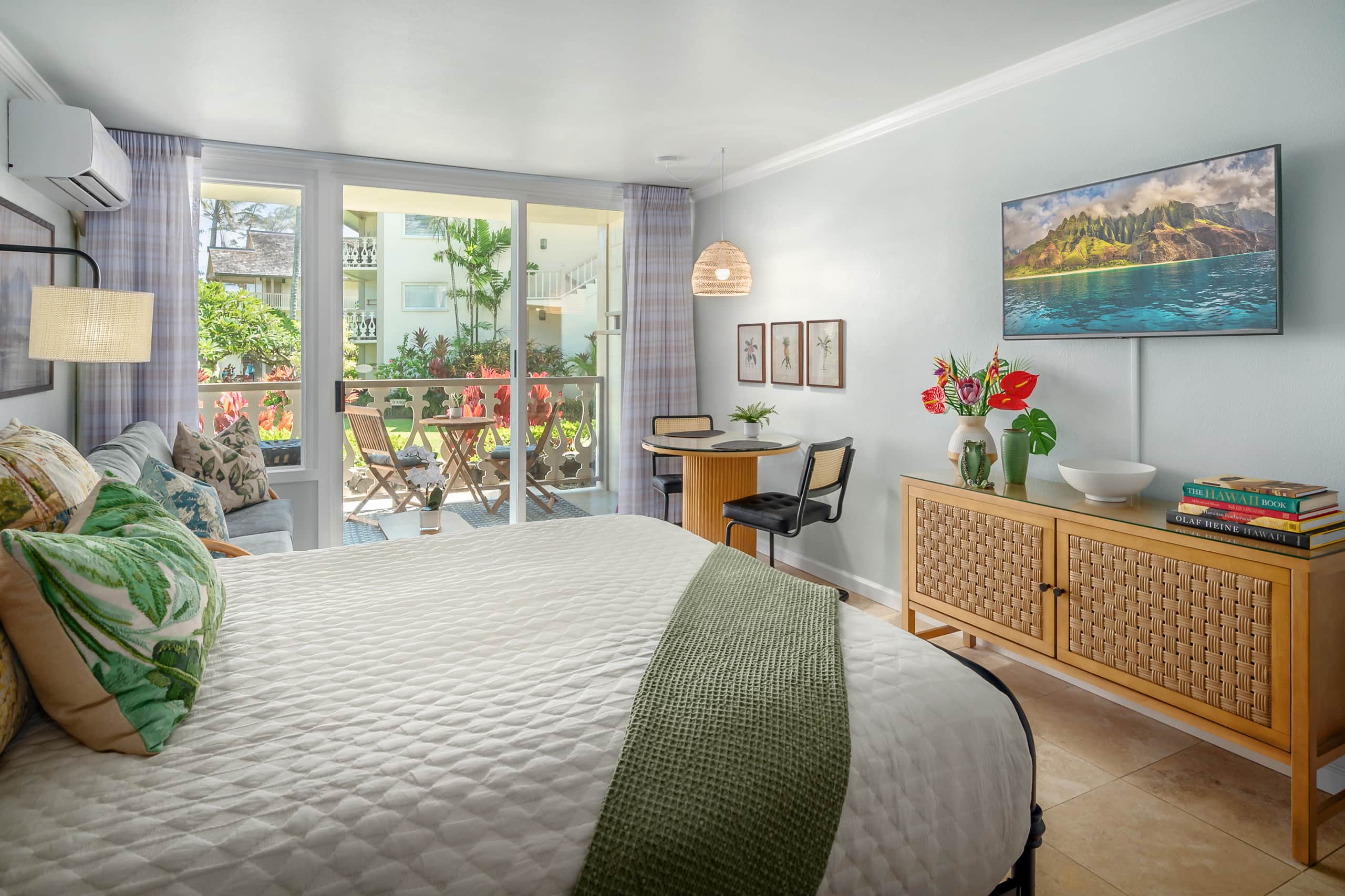 Condo in Kapaa · ★4.93 · 1 bedroom · 2 beds · 1 private bath - Image 9