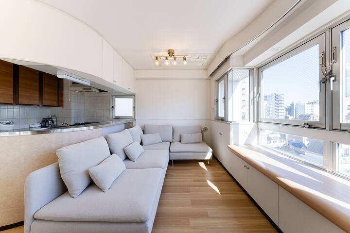 新宿区【大久保駅徒歩5分】絶景ビュー/新大久保エリア/飲食店多数 gallery image 5