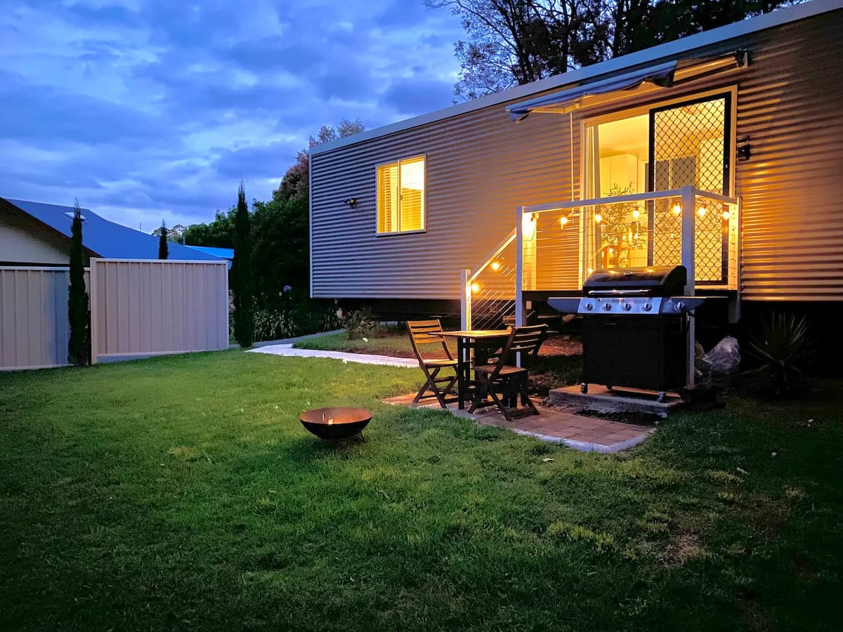 Little Mountain escape — photo via the host's Airbnb listing