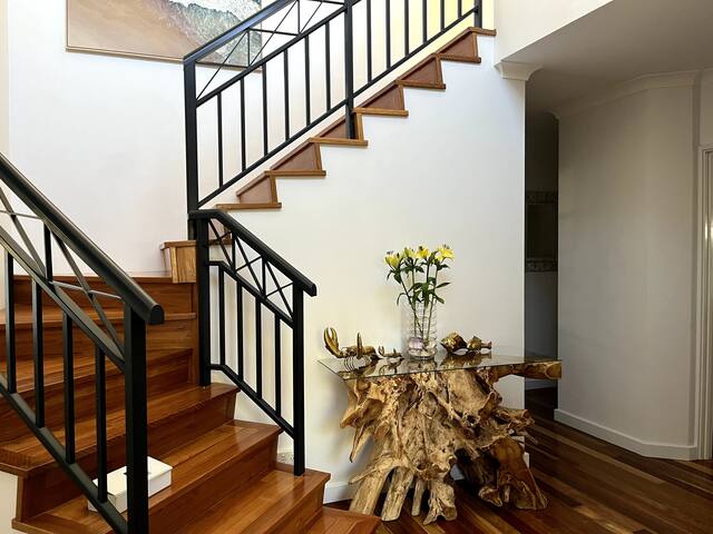 Ocean to River Retreat gallery image 2